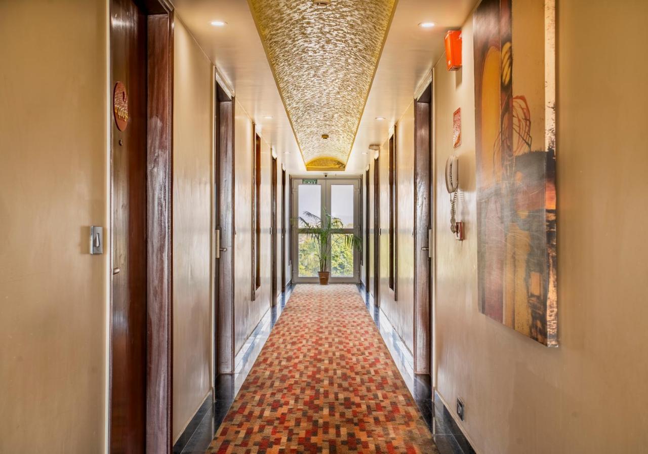 Spree Hotel Jaipur Exteriör bild